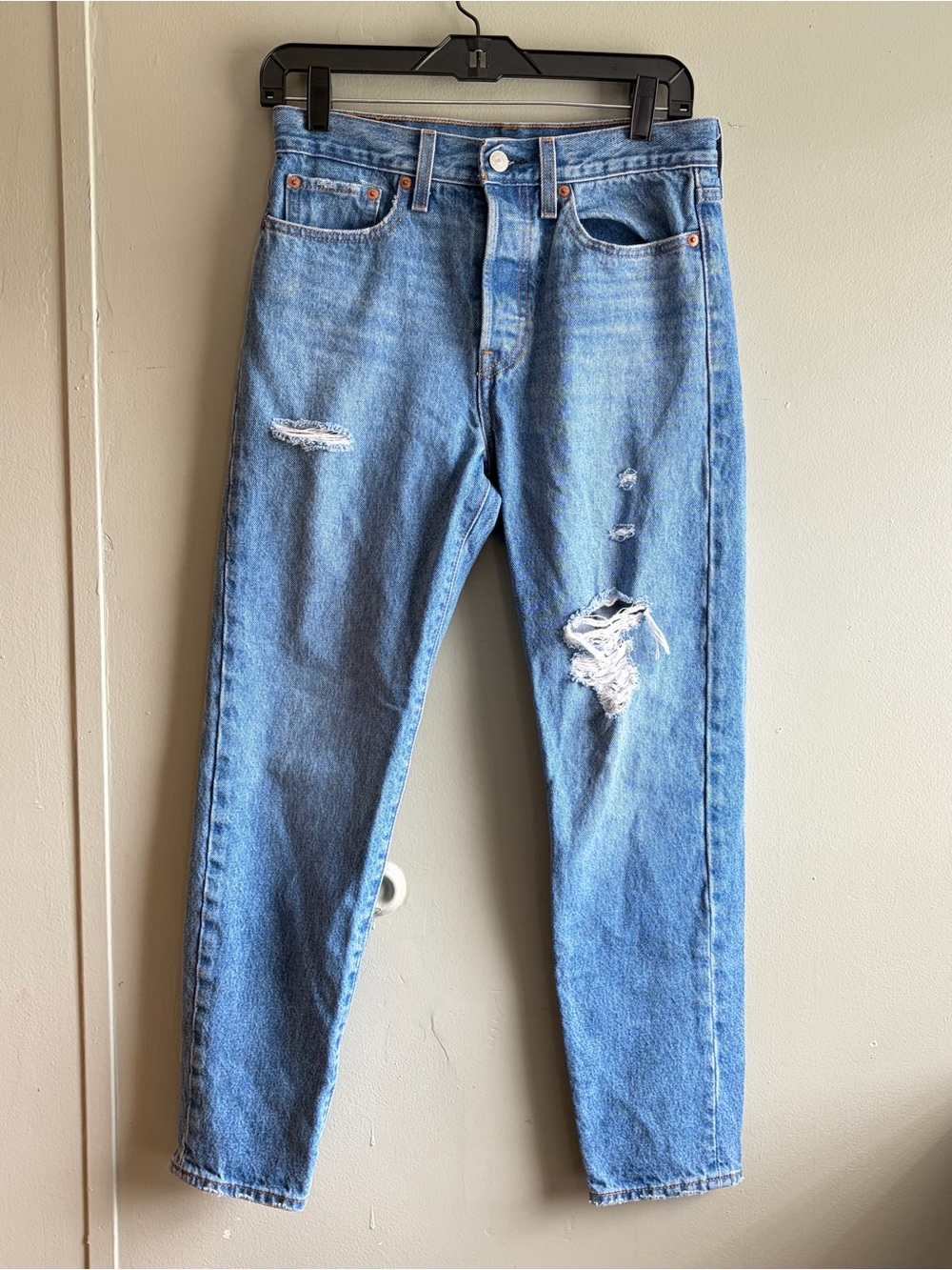 Levi's Premium Wedgie Straight Jeans Distressed - 27